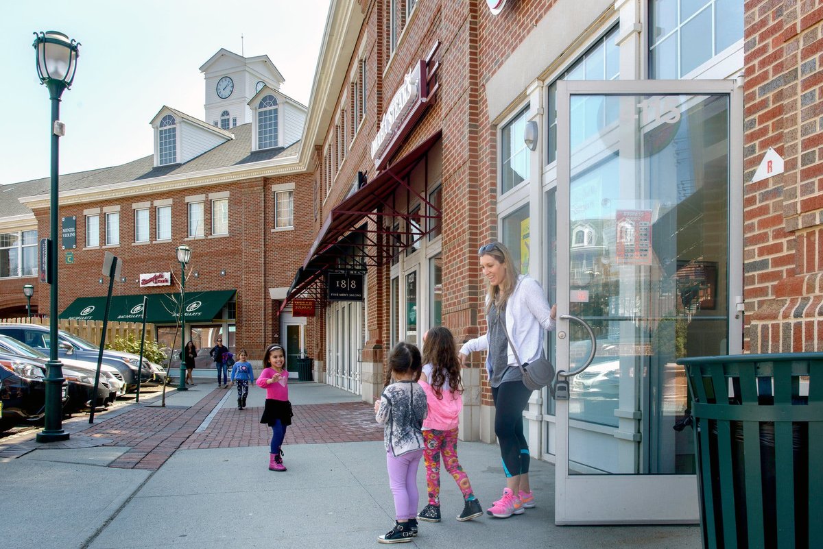 Livingston Street Area, NJ - Living in Livingston, N.J. - The New York Times